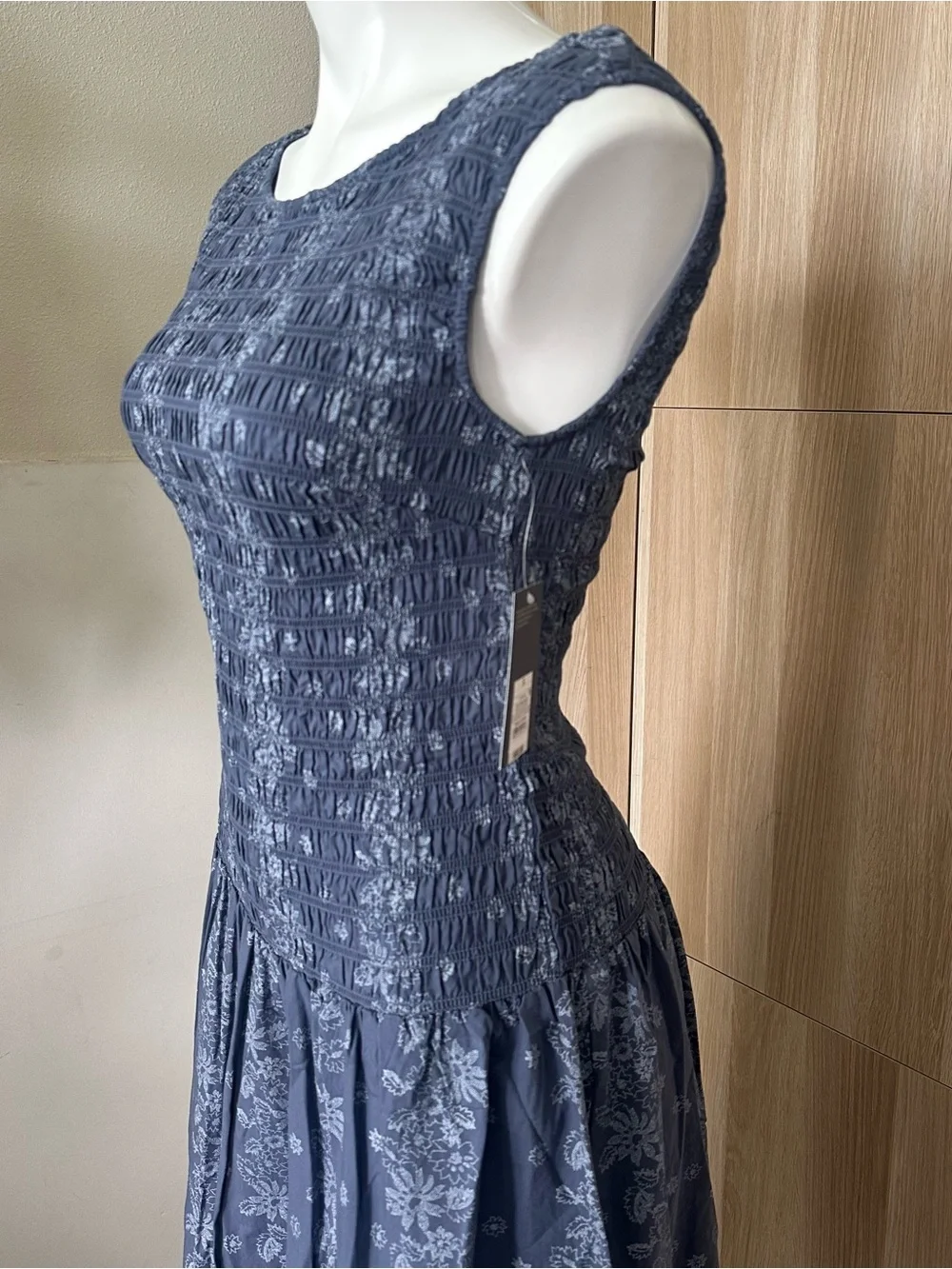 Universal Thread Blue Smocked Floral Midi Dress Size S